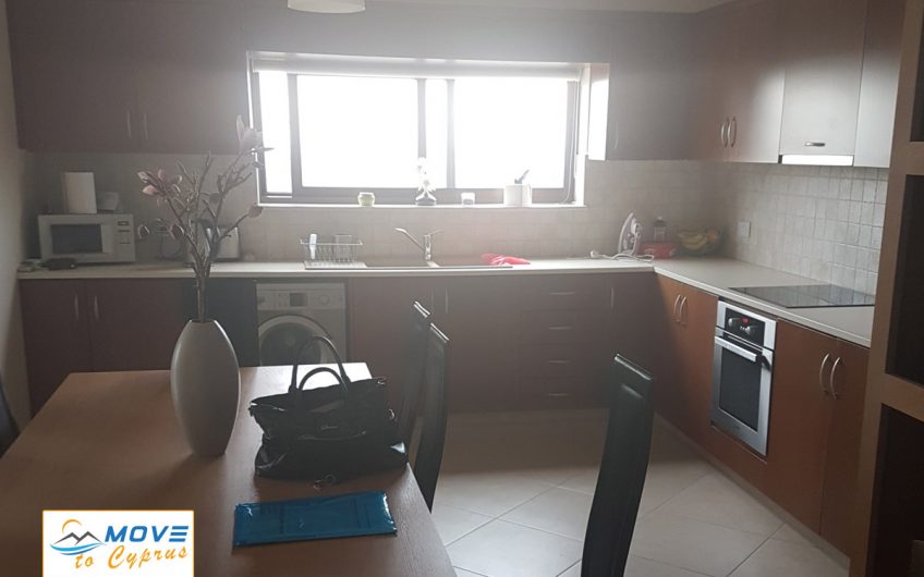 3 bedroom flat Bayview complex