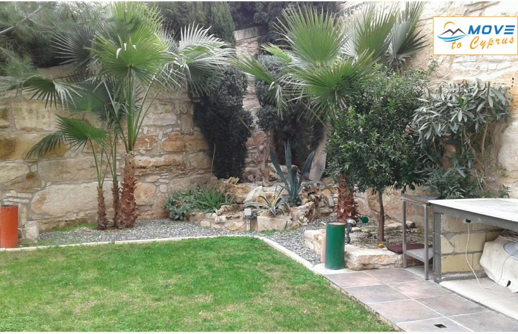 Detached house for sale in germasogeia - 3 bedroom