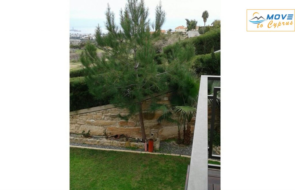 3 bedroom Detached house for sale in germasogeia