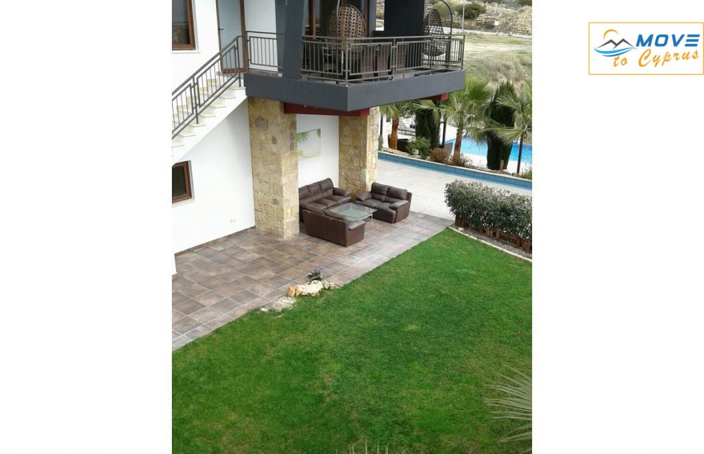 Detached house for sale in germasogeia - 3 bedroom