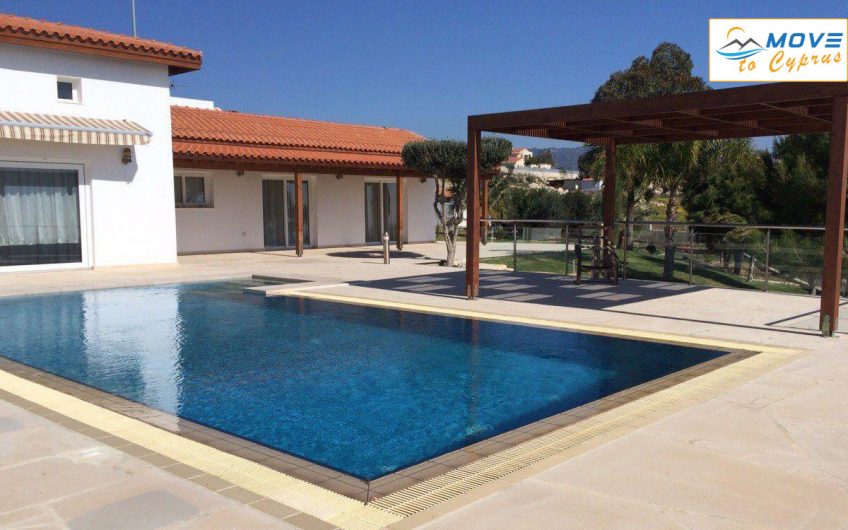 3 bedroom detached house for sale in Pareklisia