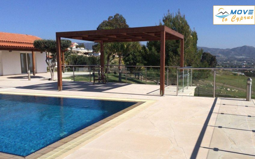 3 bedroom detached house for sale in Pareklisia