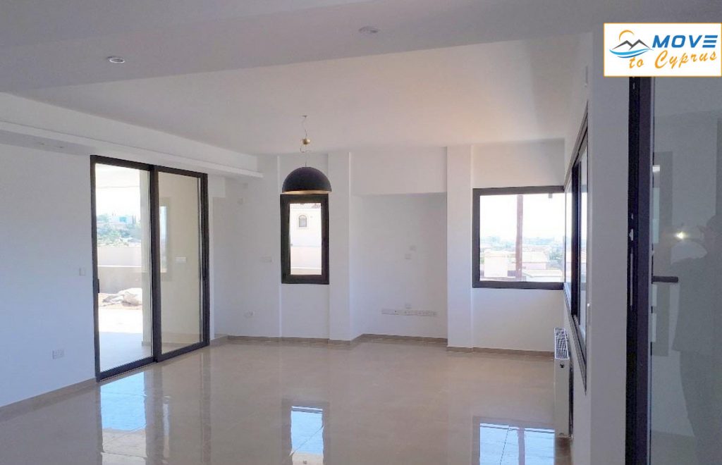 4 bedroom detached house for sale in Mesovounia