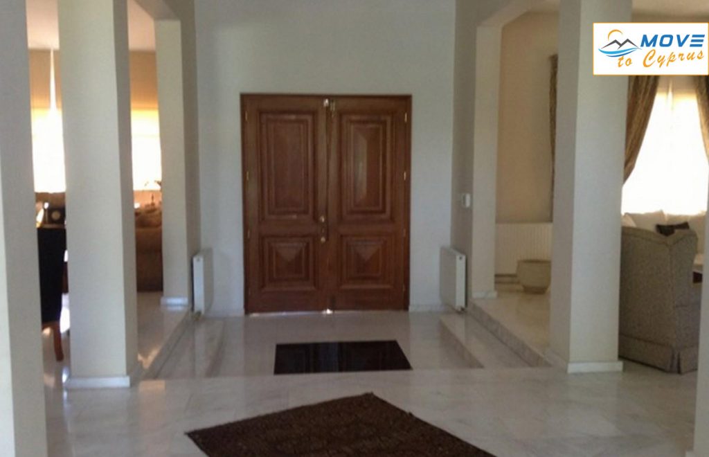 5 bedroom Villa for sale in kalogiroi